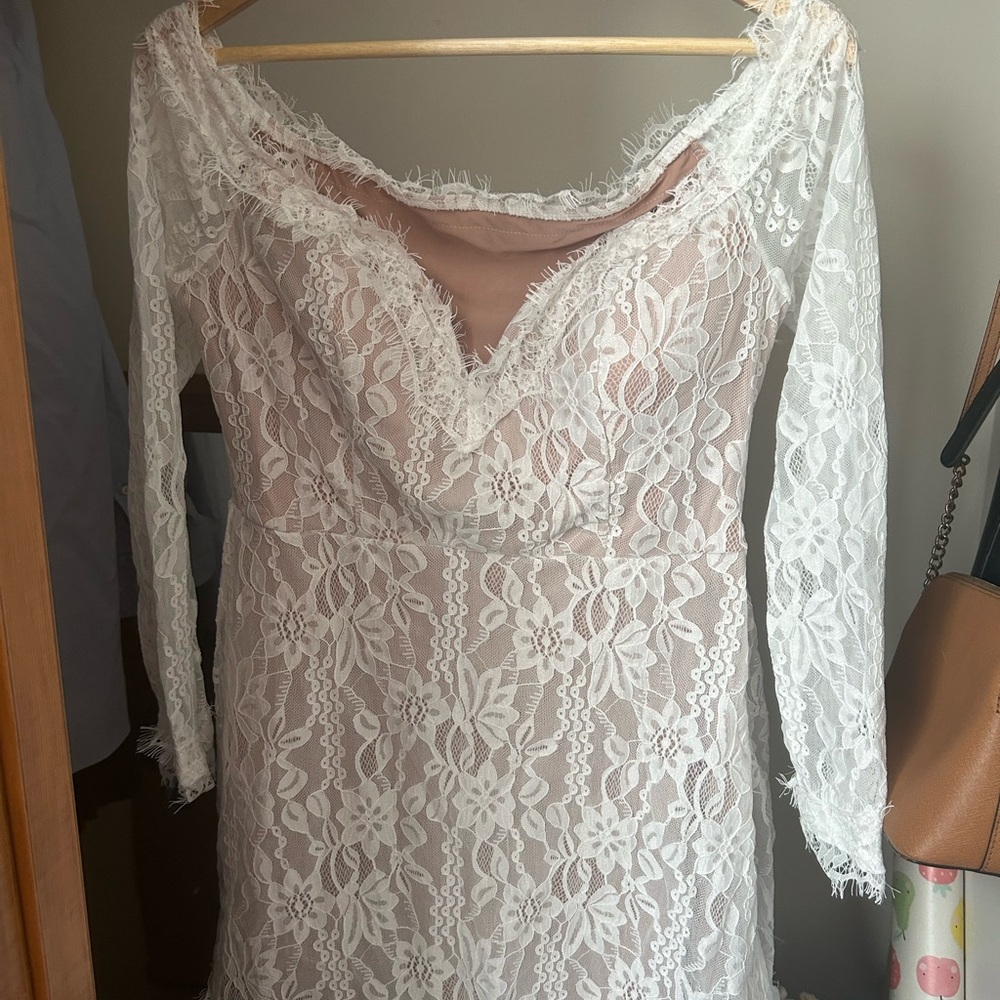 Elegant White Lace Dress